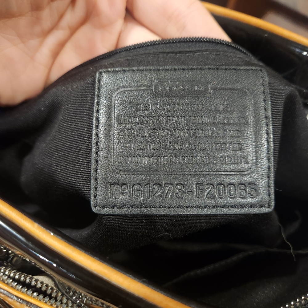 Coach Black and Tan Women's Bowler Bag - Picture 4 of 10